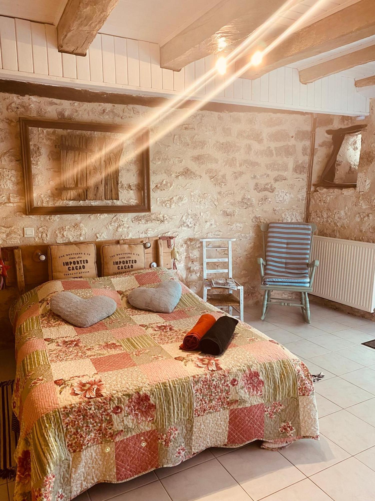 Maison de vacances Le Mas des papillons Fargues  Exterior foto